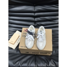 Miu Miu Casual Shoes